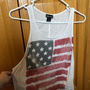 Women’s tank top